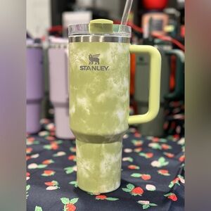 Stanley 40oz Authentic Citron Tie Dye